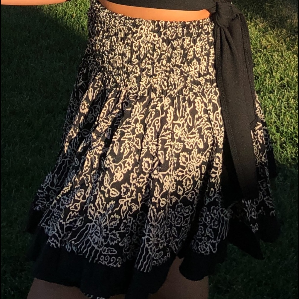 Patterned skirt - Picture 2 of 2